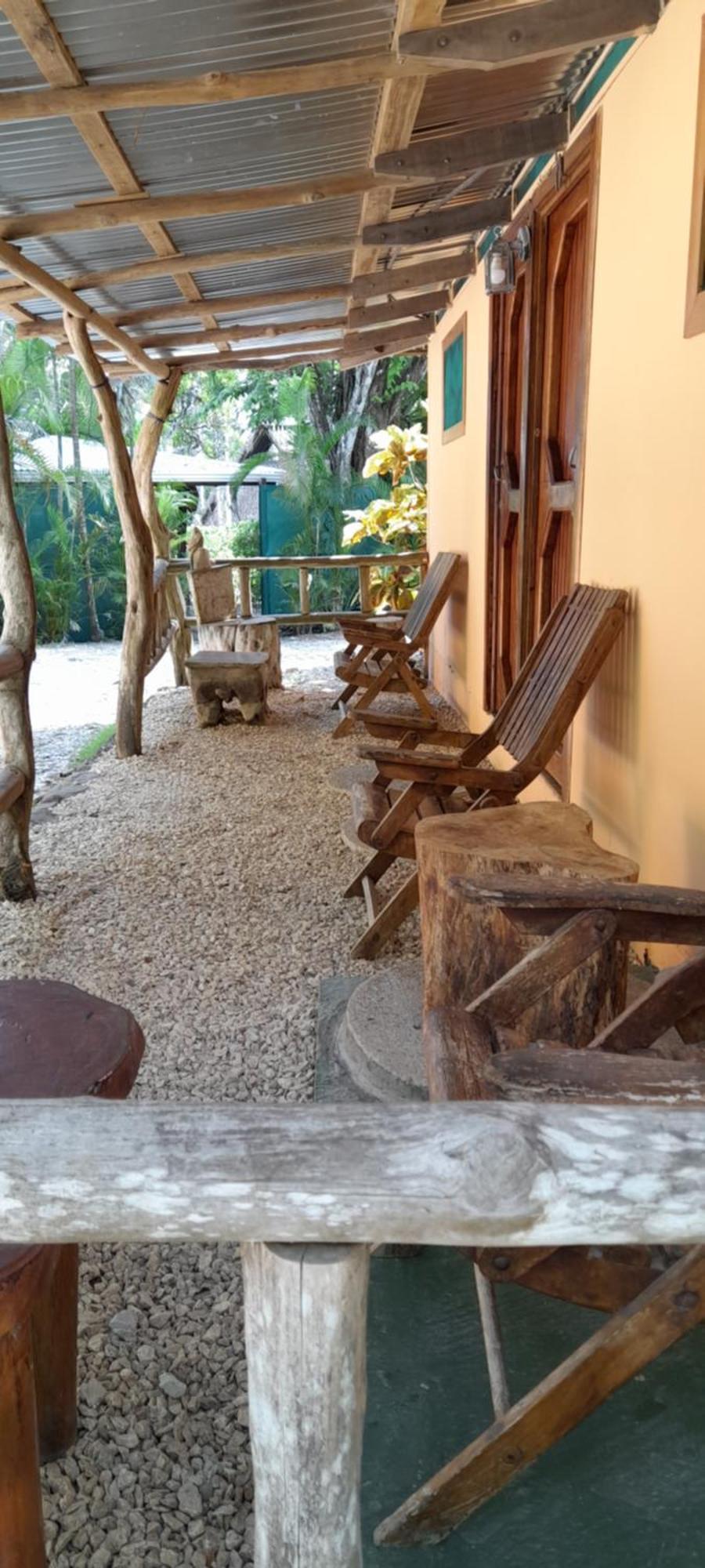 Mal Pais Surf Camp Hotel Playa Santa Teresa  Exterior photo